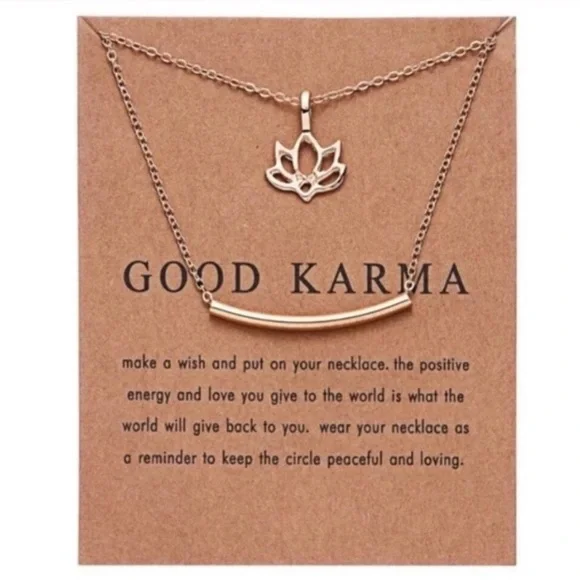 Gold lotus necklace - Picture 8 of 8